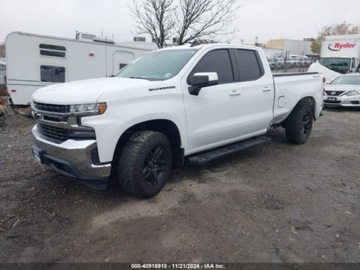 Chevrolet Silverado II 2018 Chevrolet Silverado 2019r., 1500 LT, od ubezpieczalni 5.3 Benzyna 355KM, zdjęcie 2