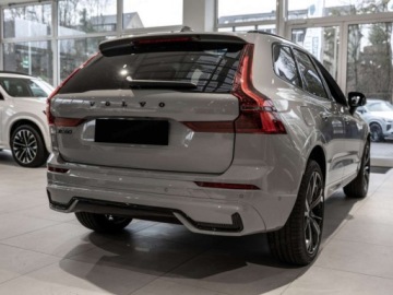 Volvo XC60 II 2026 VOLVO XC60 B5 AWD Ultra Black Edition Suv 2.0 (264KM) 2026, zdjęcie 2