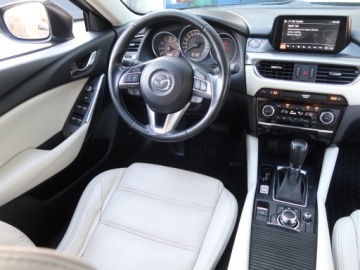 Mazda 6 III Sedan 2.5 SKYACTIV-G I-ELOOP 192KM 2015 Mazda 6 2.5 Skyactiv-G, Salon Polska, Serwis ASO, zdjęcie 6