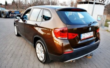 BMW X1 E84 Crossover sDrive18d 143KM 2011 BMW X1 Zadbana 2.0 Diesel 143KM, zdjęcie 7