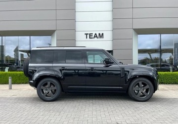 Land Rover Defender IV (L663) Hard Top 90 3.0D R6 250KM 2025 Land Rover Defender 3.0D I6 250 PS AWD Auto X-Dynamic HSE 110 3.0 Diesel, zdjęcie 4