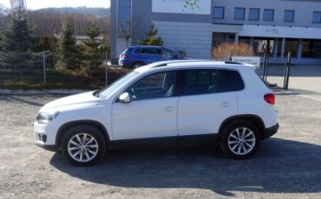 Volkswagen Tiguan I SUV Facelifting 2.0 TDI CR DPF BlueMotion 140KM 2012 Volkswagen Tiguan 2.0TDI 140KM 4Motion 4x4 LIFT Navi Klimatronik Alcantara, zdjęcie 3