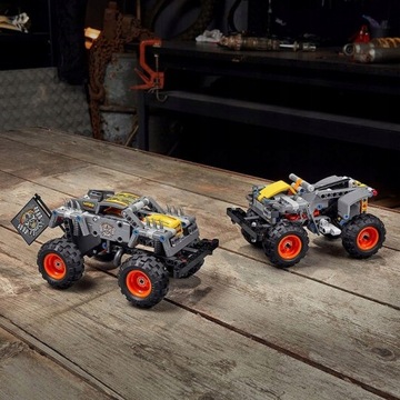 НАБОР LEGO Technic 2IN1 DRIVEN MONSTER JAM XXXL