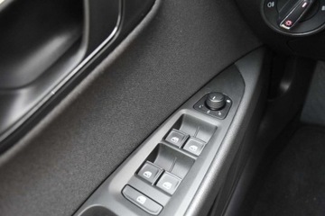 Seat Leon III ST Facelifting 1.5 EcoTSI 130KM 2020 Seat Leon SalonPL ST TSI 130KM Xcellence Pakiet Zimowy ACC LED Comfort Dea, zdjęcie 24