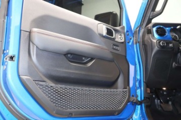 Jeep Gladiator 2023 Jeep Gladiator Rubicon Crew Cab Medium Bed 2023 3.6 Benzyna 285KM, zdjęcie 12