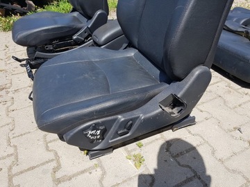 MERCEDES C TŘÍDA W203 FACELIFT 04-06R KOMBI SEDADLA KOŽENÝ POHOVKA