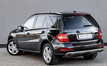 Mercedes Klasa M W164 Off-roader Facelifting 3.0 V6 (320 CDI) 224KM 2009 Mercedes-Benz ML 3.0d 224Ps Bixenon Alkantara Navi Bixenon 4x4 Niski Przeb, zdjęcie 1