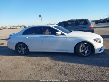 Mercedes Klasa E W213 2018 Mercedes-Benz Klasa E E 300 RWD Sedan, od ubezpieczalni 2.0 Benzyna 241KM, zdjęcie 7
