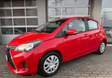 Toyota Yaris III Hatchback 5d Facelifting 1.0 VVT-i 69KM 2016 Toyota Yaris Salon Polska, Serwis ASO, Czujniki park. 1 rej IV 2017r. Gwar, zdjęcie 20