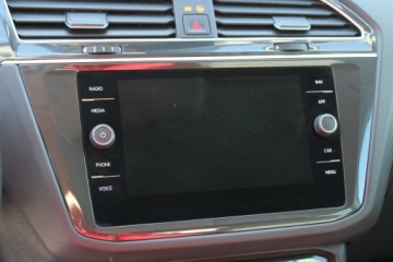 Volkswagen Tiguan II SUV Facelifting 2.0 TDI 150KM 2022 Volkswagen Tiguan LIFE DSG Salon Polska, zdjęcie 19