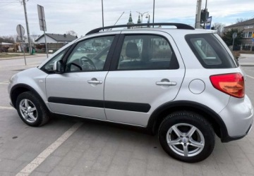 Suzuki SX4 I Hatchback 1.6 i 16V VVT 107KM 2009 Suzuki SX4 Suzuki SX4 1.6 VVT 4x4 Club 1.6 Benzyna 107KM, zdjęcie 31
