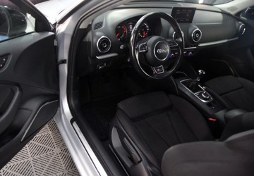 Audi A3 8V Hatchback 3d 1.6 TDI 105KM 2014 Audi A3 Sportback S line Podgrzewane fotele BangOlufsen 1.6 Diesel 105KM, zdjęcie 11