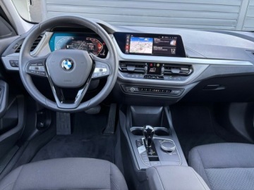 BMW Seria 1 F70 2024 BMW 118 BMW 118i Bezwypadkowe, salon Polska, FV 23, zdjęcie 24