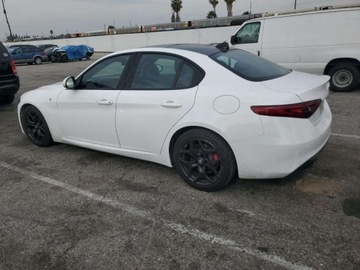 Alfa Romeo Giulia II Sedan Facelifting 2.0 Turbo 280KM 2022 Alfa Romeo Giulia Super 2022 2.0l 2.0 Benzyna 280KM, zdjęcie 1