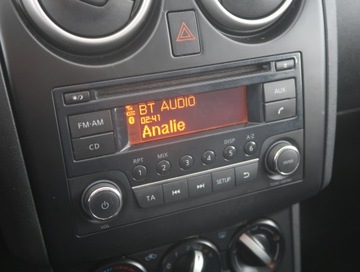 Nissan Qashqai I Crossover Facelifting  1.6 117KM 2012 Nissan Qashqai 1.6, Klima, Tempomat, zdjęcie 12