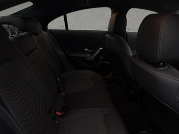 Mercedes CLA C118/X118 Coupe Facelifting 1.3 180 136KM 2025 Mercedes-Benz CLA 180, zdjęcie 19