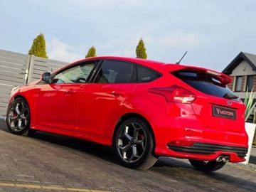 Ford Focus III ST Kombi 2.0 TDCi 185KM 2018 Ford Focus ___ST Performance___2.0TDCi 185KM BiXenon LED Skora Recaro Navi, zdjęcie 37
