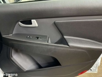 Kia Sportage III 2015 Kia Sportage Kia Sportage 2.0 CVVT 4WD Spirit 2.0 Benzyna 163KM, zdjęcie 16