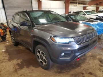 Jeep Compass II 2022 Jeep Compass Trailhawk 2022 2.4 Benzyna 177KM, zdjęcie 4