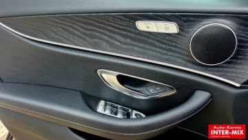 Mercedes Klasa E W213 Limuzyna 2.0 250 211KM 2017 Mercedes-Benz Klasa E E250 Zarejestrowany 2.0 Benzyna 210KM, zdjęcie 29