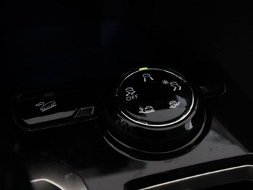 Peugeot 3008 II Crossover 1.2 PureTech 130KM 2018 Peugeot 3008 Crossway automat navi kamera tempomat, zdjęcie 31