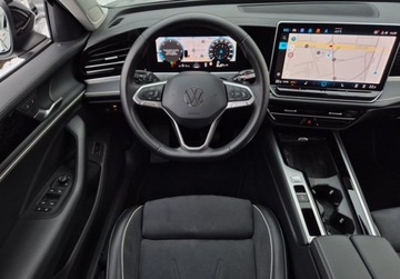 Volkswagen Passat B8 Variant Facelifting 2.0 TDI SCR 150KM 2025 Volkswagen Passat Variant Elegance 2.0TDI 150KM DSG Gwarancja Matrix ACC K, zdjęcie 19