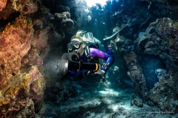 Фото-видео фонарь для дайвинга Orca Torch D950V