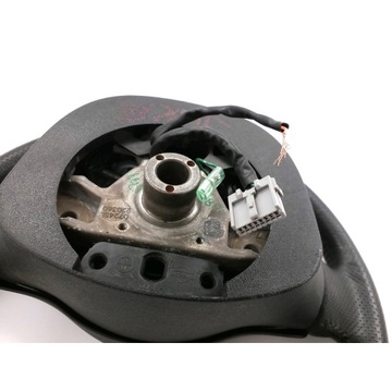 NISSAN JUKE (F15) VOLANT Z ULOŽENÍ VZDUCHOVÁ