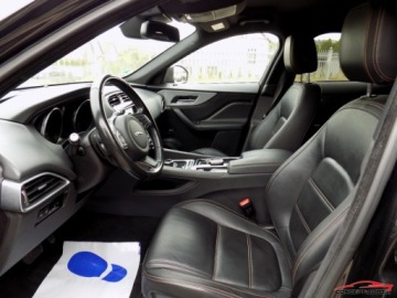 Jaguar F-Pace SUV 2.0 i4D 180KM 2017 Jaguar F-Pace BLACK 180KM 4x4 Kamera Led Skora Ambiente 2.0 Diesel 180KM, zdjęcie 18