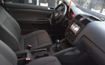 Volkswagen Golf V Hatchback 1.4 i 16V 75KM 2005 Volkswagen Golf Volkswagen Golf 1.4 Sportline 1.4 Benzyna 75KM, zdjęcie 8