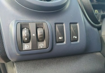 Opel Vivaro B Kombi Extra Long H1 2,9t 1.6 BiTurbo 125KM 2017 Opel Vivaro Tylko 162.000km 9 osob Super stanModel 2018 1.6 Diesel, zdjęcie 21