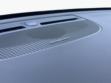 Volvo XC40 Crossover Facelifting 2.0 B3 163KM 2025 Volvo XC 40 VOLVO XC40 B3 Plus Dark Benzyna (163+1, zdjęcie 16