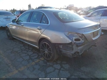 Mercedes Klasa C W205 2019 Mercedes-Benz Klasa C 2019r., c300, od ubezpieczalni 2.0 Benzyna 255KM, zdjęcie 4