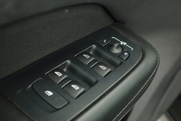 Volvo V60 II  2021 Volvo V60 Cross Country B4 2.0 AWD, 194 KM, 4X4, zdjęcie 18