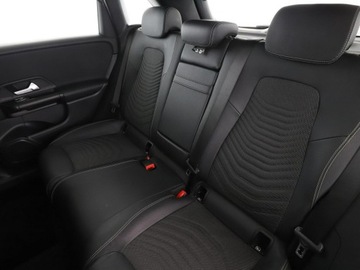 Mercedes Klasa B W247 2020 Mercedes B 180 Style automat półskóra navi, zdjęcie 16