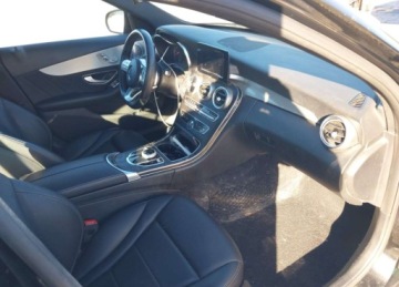 Mercedes Klasa C W205 Kabriolet Facelifting 2.0 300 258KM 2019 Mercedes-Benz Klasa C MERCEDES-BENZ C 300 2.0 Benzyna 259KM, zdjęcie 8