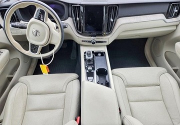Volvo XC60 II 2022 Volvo XC 60 Auta z USA - Zapytaj o wiecej ofert 2.0 Benzyna 197KM, zdjęcie 11