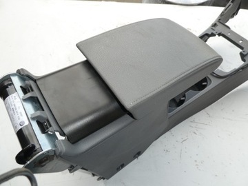 ТУННЕЛЬНЫЙ ПОДЛОКОТНИК VW SHARAN ALHAMBRA 7N0864251A