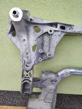 Коляска-сани BMW G12 FRONT FRONT ORG