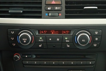 BMW Seria 3 E90-91-92-93 Touring E91 2.0 318d 143KM 2012 BMW 3 318 d, Xenon, Bi-Xenon, Klima, Klimatronic, zdjęcie 9