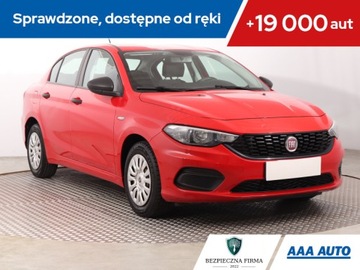 Fiat Tipo II Hatchback 1.4 T-Jet 120KM 2019 Fiat Tipo 1.4 T-Jet LPG, Salon Polska