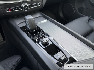 Volvo XC60 II 2024 Volvo XC 60 XC60 T6 Plug-In | AWD | Ultra Dark | a, zdjęcie 18