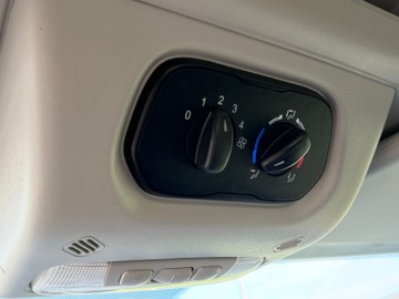 Ford Transit VII 2018 Ford Transit L3H2 Trend, zdjęcie 13