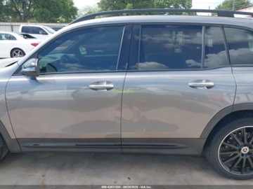 Mercedes GLB 2021 Mercedes-Benz GLB 250 2021 2.0l 2.0 Benzyna 221KM, zdjęcie 2