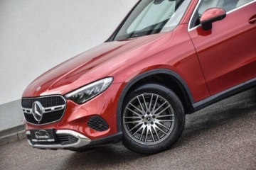 Mercedes GLC C254/X254 2023 Mercedes-Benz GLC MERCEDES GLC200 4-MATIC 2.0 204KM LED Kamery-360 Panoram, zdjęcie 13