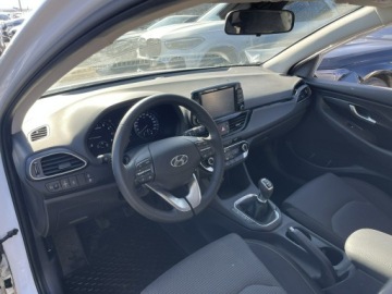 Hyundai i30 III Hatchback Facelifting 1.5 DPI 110KM 2023 Hyundai i30 Klimatyzacja Podgrzewanie Kamera, zdjęcie 10