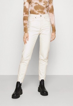 Spodnie jeansy BDG Urban Outfitters białe W26 L32