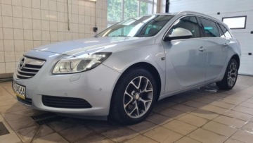 Opel Insignia I Sports Tourer 2.8 V6 Turbo ECOTEC 260KM 2013 Opel Insignia 2,8 V6 4x4, Automat, Gwarancja, Faktura Vat 23%, zdjęcie 2