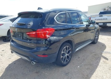 BMW X1 F48 2021 BMW X1 2021r., Sdrive28i, 2L, od ubezpieczalni 2.0 Benzyna 231KM, zdjęcie 3