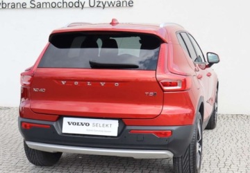 Volvo XC40 Crossover 2.0 T5 247KM 2018 Volvo XC 40 T5 247KM AWD Momentum Into Salon POLSKA I Wlasciciel Gwarancja, zdjęcie 3
